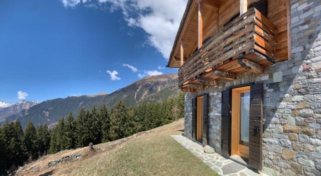 Chalet Baita Delle Favole Di Rosarita Berbenno di Valtellina Exterior foto